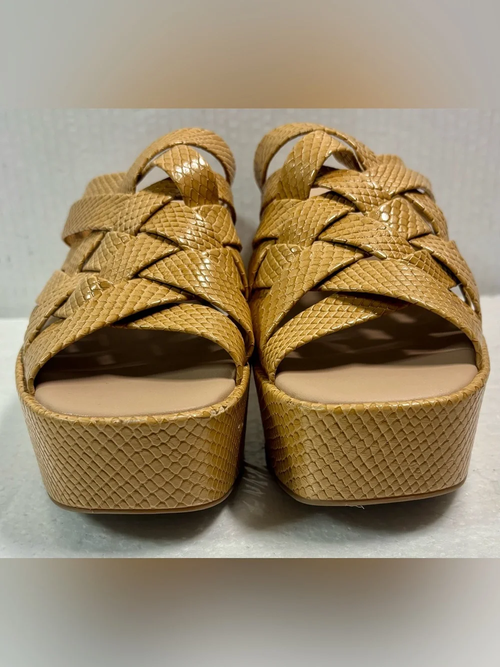 Katy Perry Busy Bee Tan Faux Python  Cross Slide Sandals Woven Platform Slides